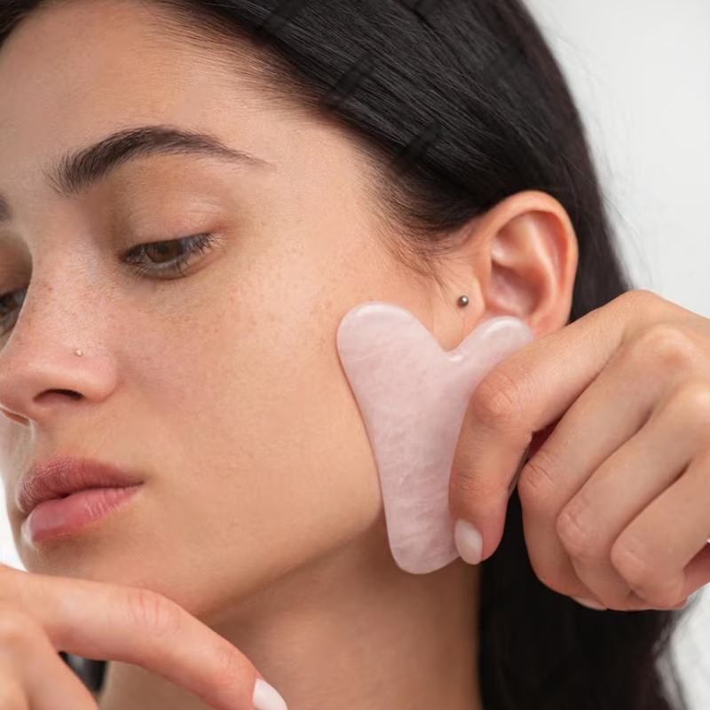 Rouleau visage massage anti-âge Lumara
